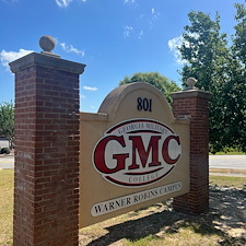 Beautiful-Sign-Cleaning-for-GMC 0