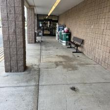 Top-Quality-Store-Front-Cleaning-Performed-in-Eastman-Ga 7