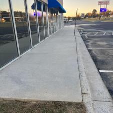 Top-Quality-Storefront-Cleaning-and-Sealing-in-Eastman-GA 1